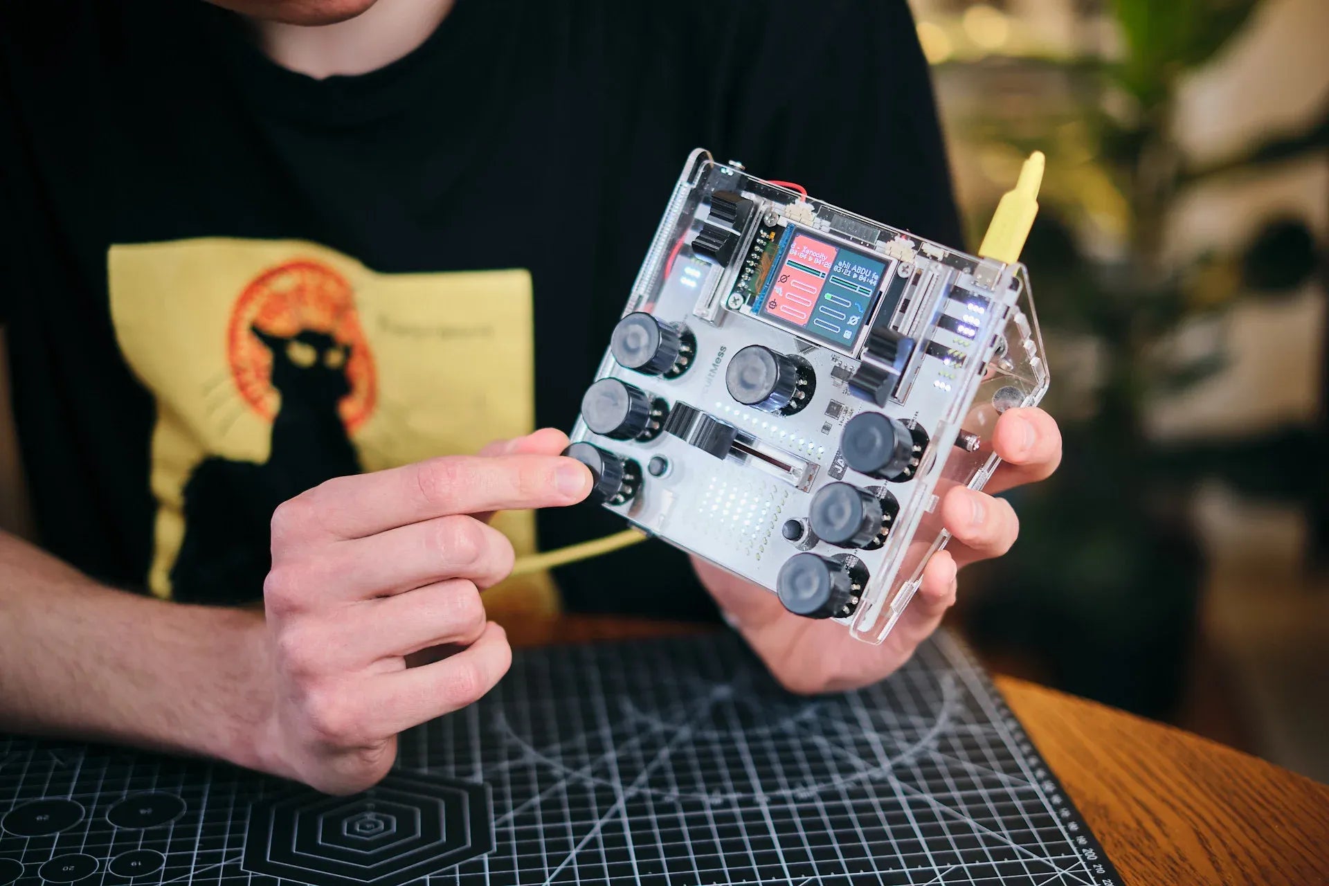 JAY-D Build & Code Your Own DJ Mixer!