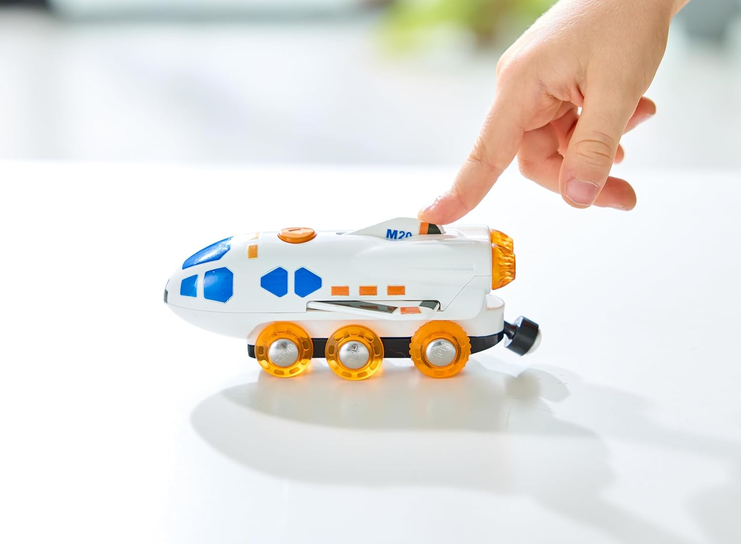Hape Dual-Mode Space Shuttle & Train
