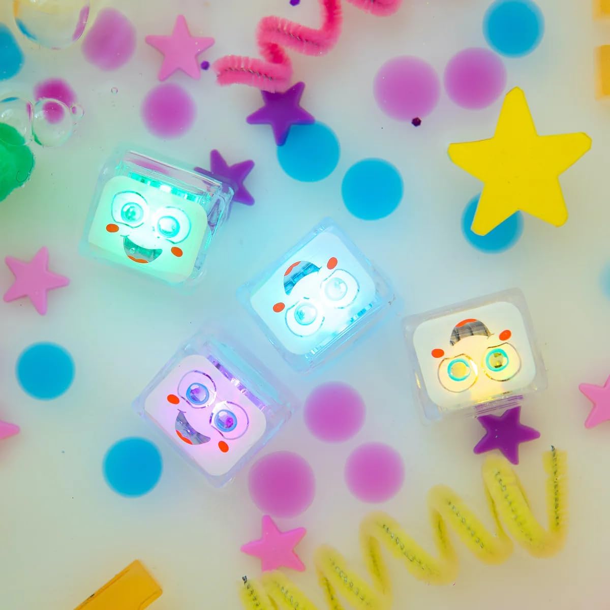Glo Pals Party Pal Light Up Cubes (4 Pieces)