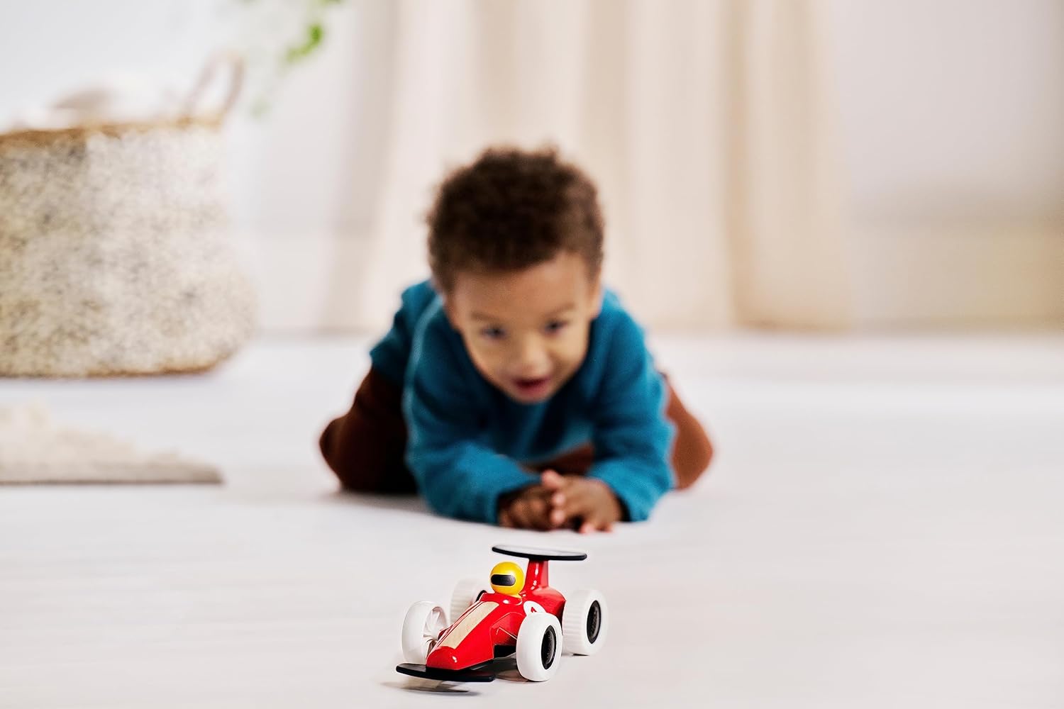 BRIO Large Pull Back Race Car