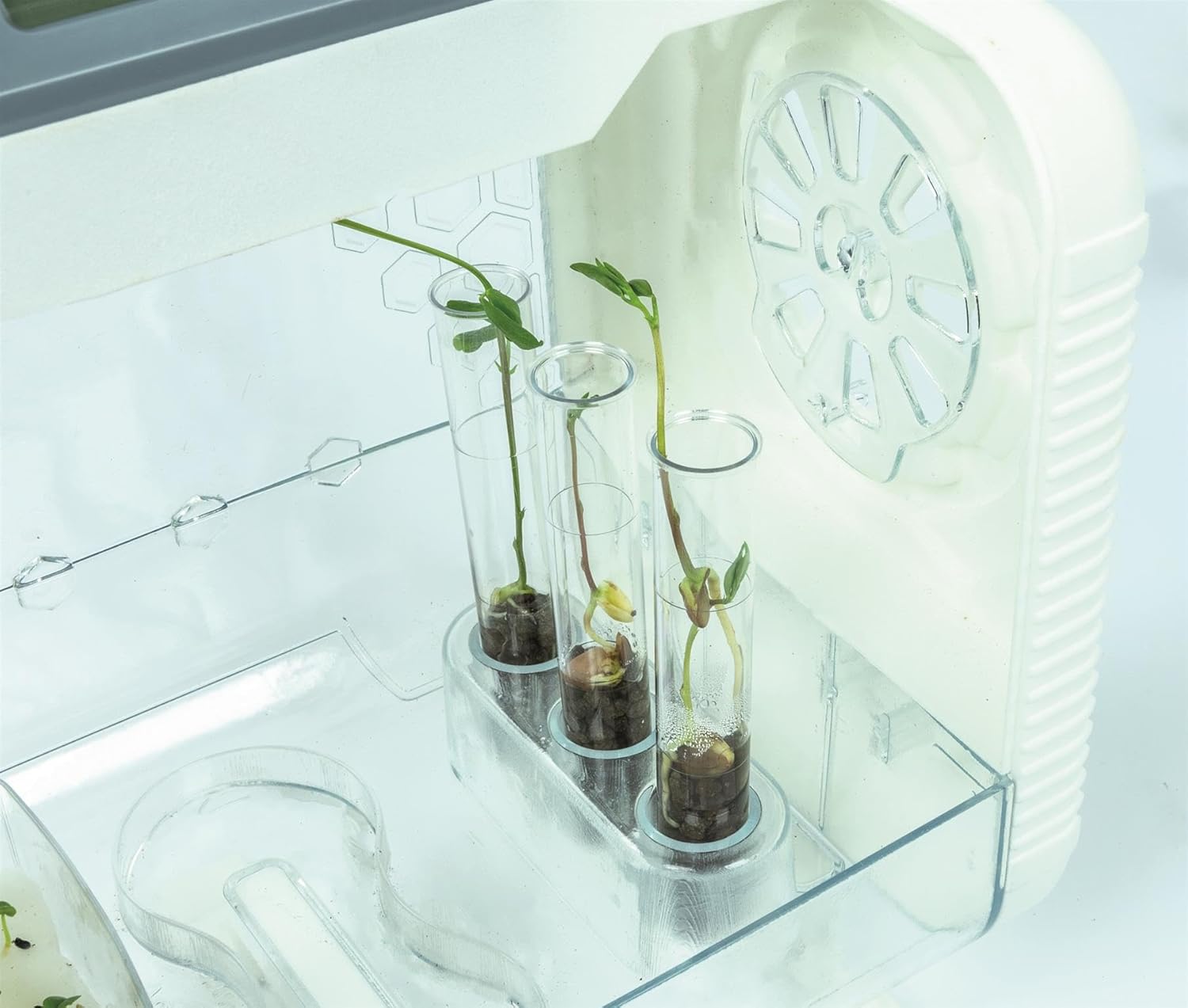 Smart-Tech Greenhouse