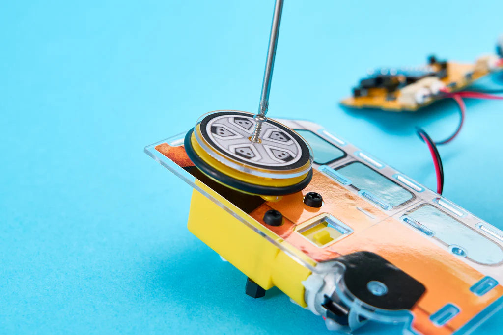 CircuitMess STEM Adventure Planck