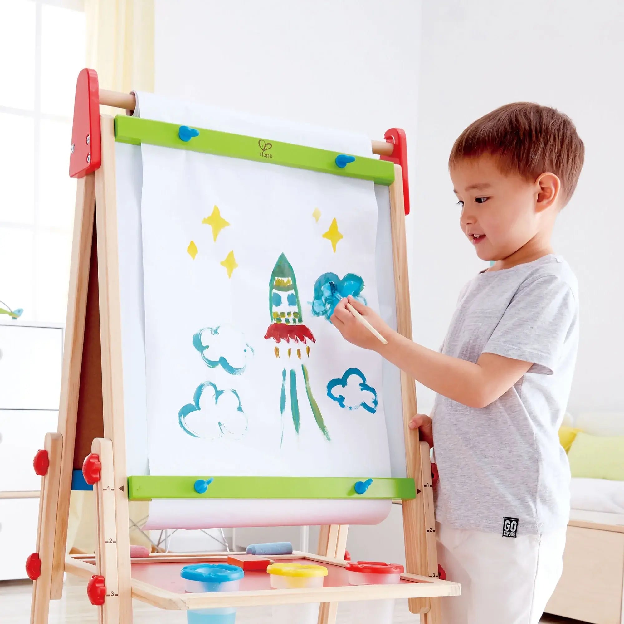 All in One Easel Hape