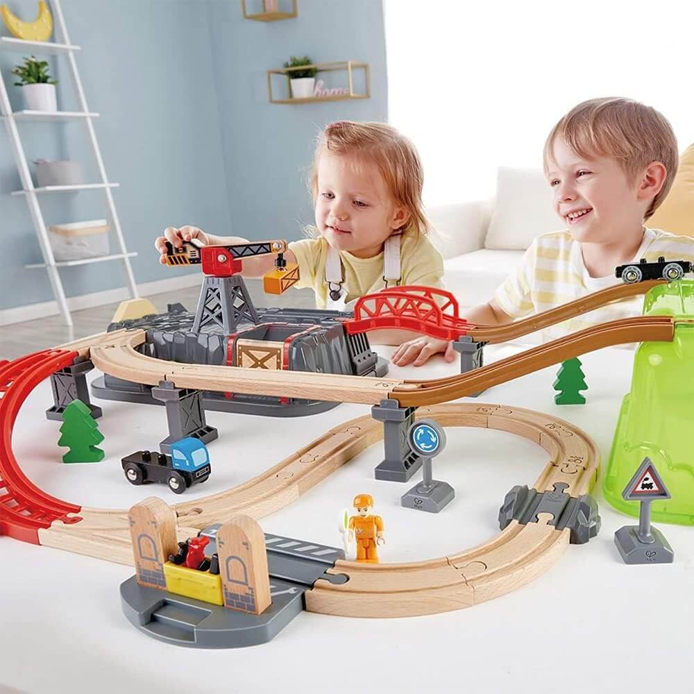 Railway Bucket Builder Set Hape