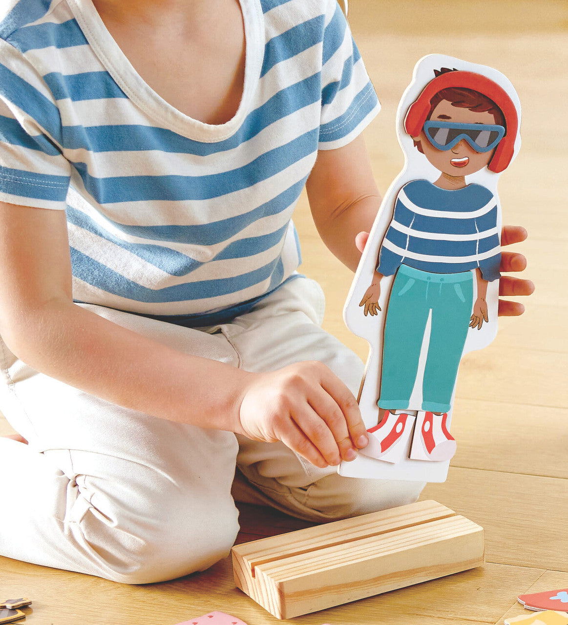 Dress Up Magnetic Puzzle