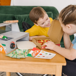Top & Bake Pizza Counter - Wooden Play Food Melissa and Doug