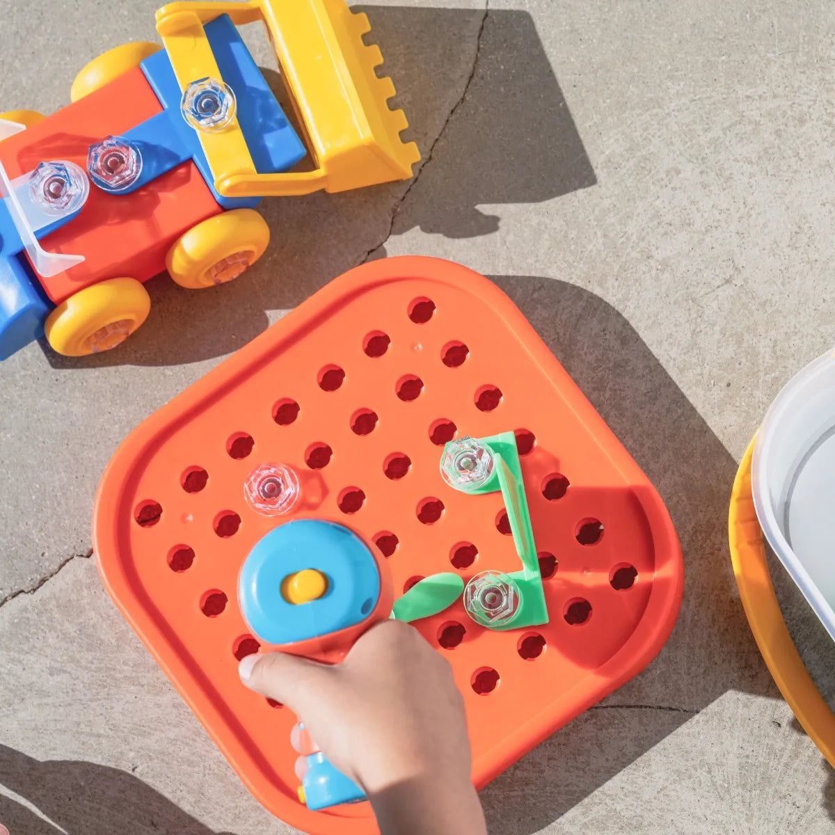 Design & Drill - Build-It Bucket