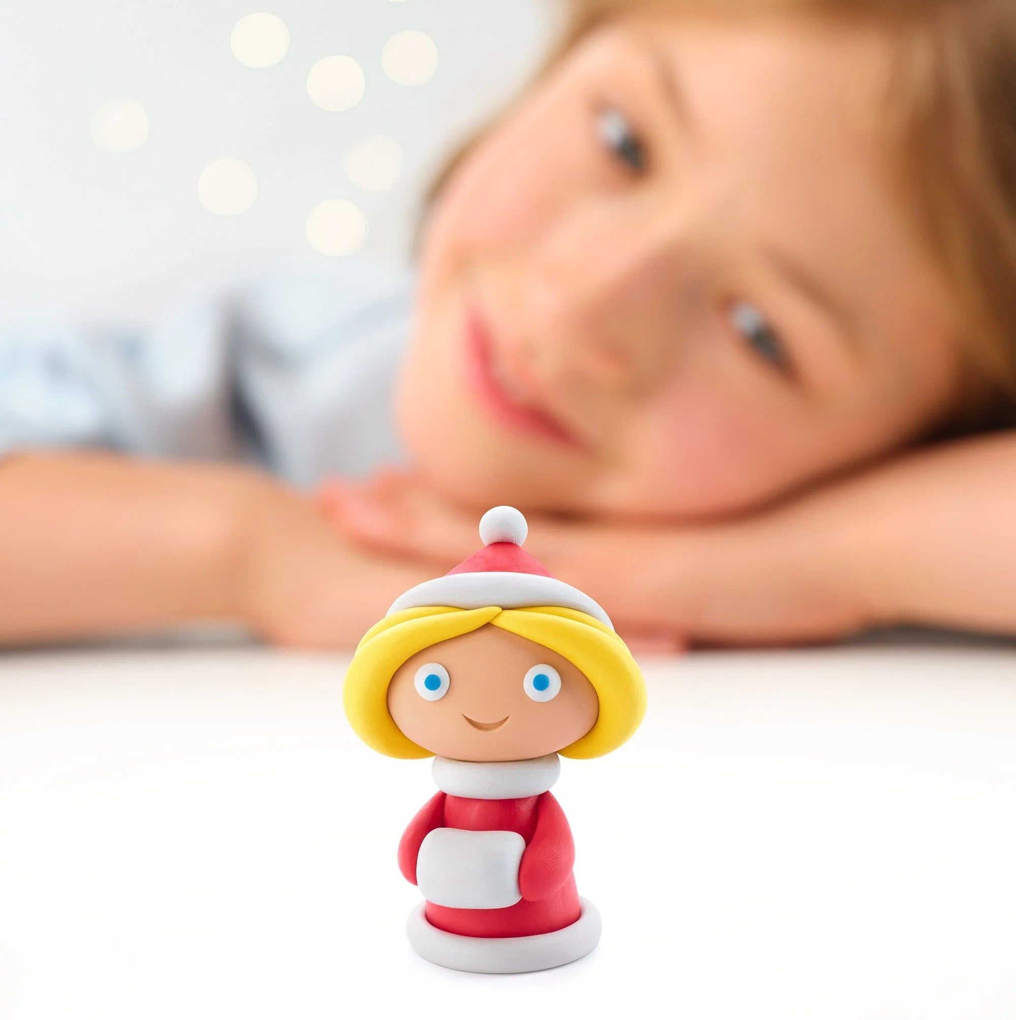 Hey Clay Winter Holidays 5 Cans Assorted one sent