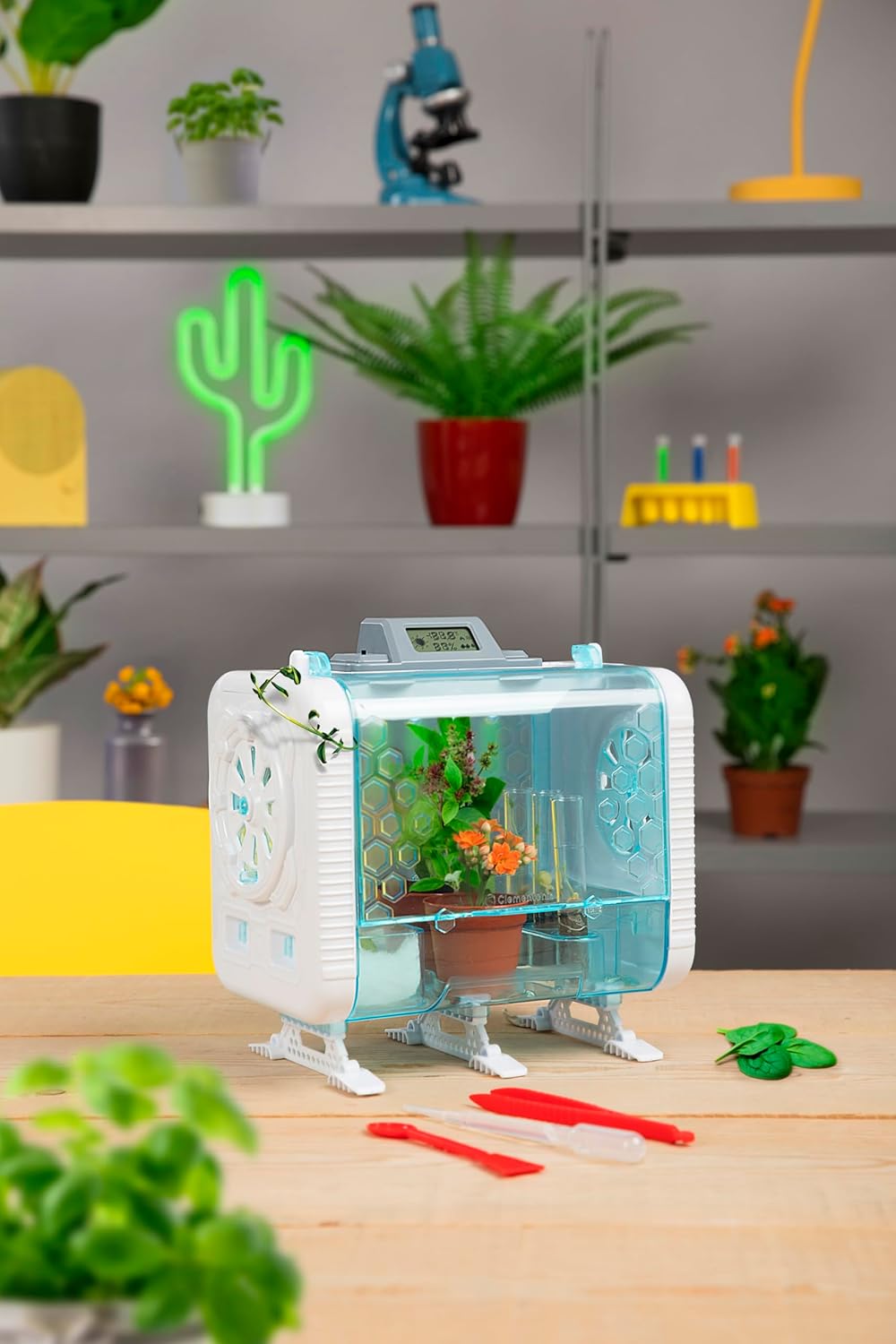 Smart-Tech Greenhouse