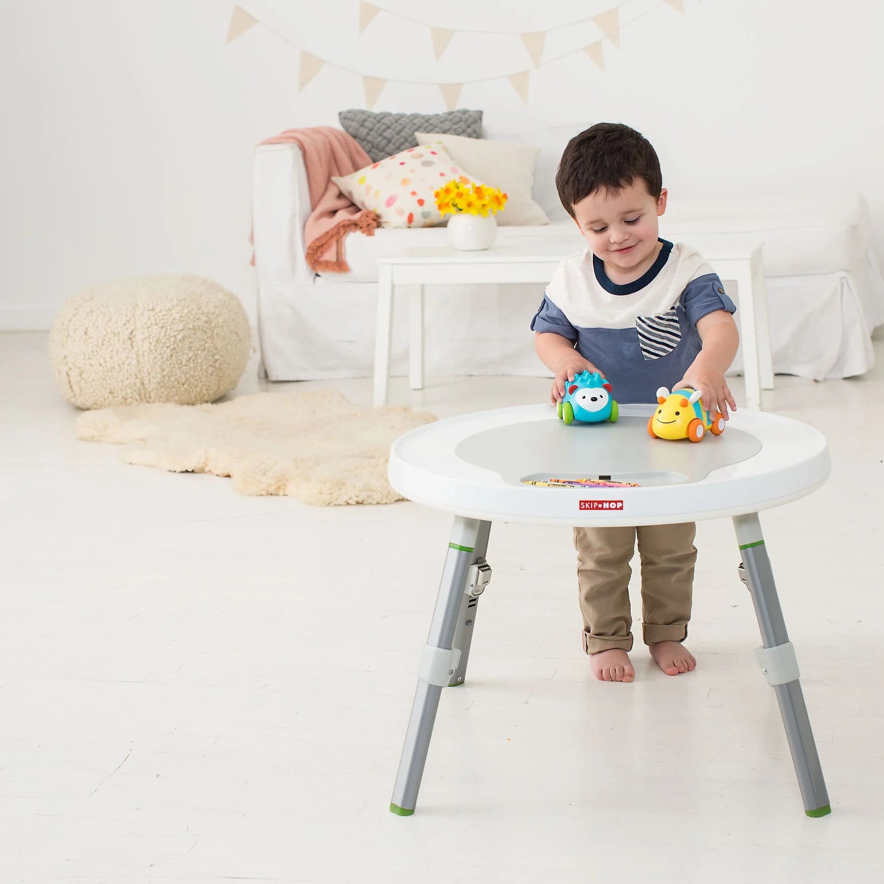 Explore & More Jumpscape Foldaway Jumper