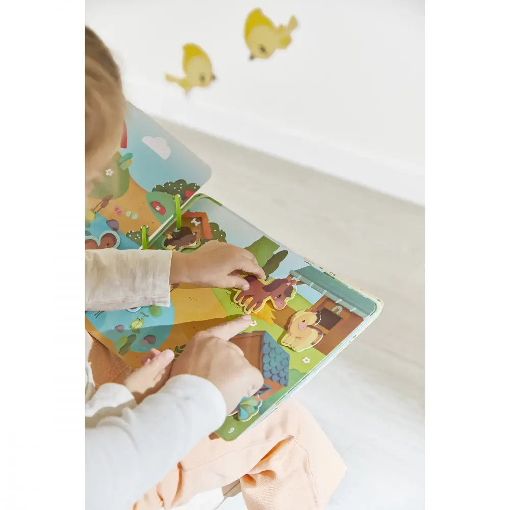 Janod Busy Book - Farm