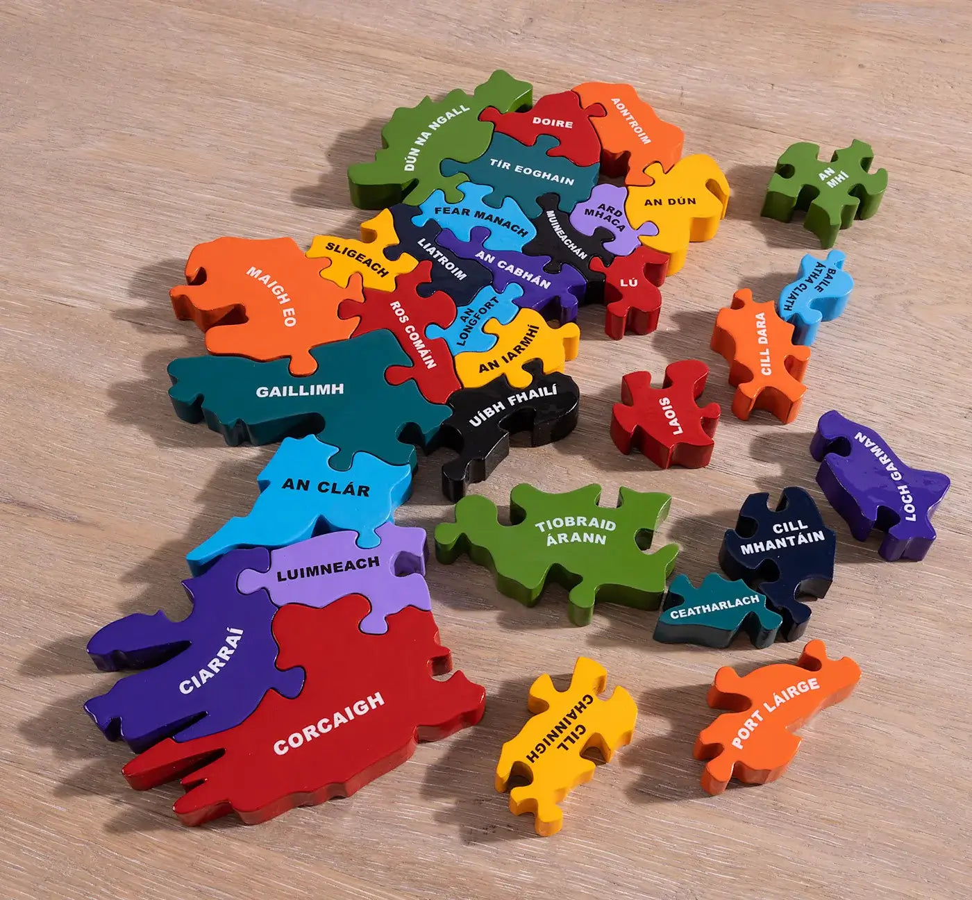 Alphabet Jigsaws Map of Ireland (As Gaeilge)