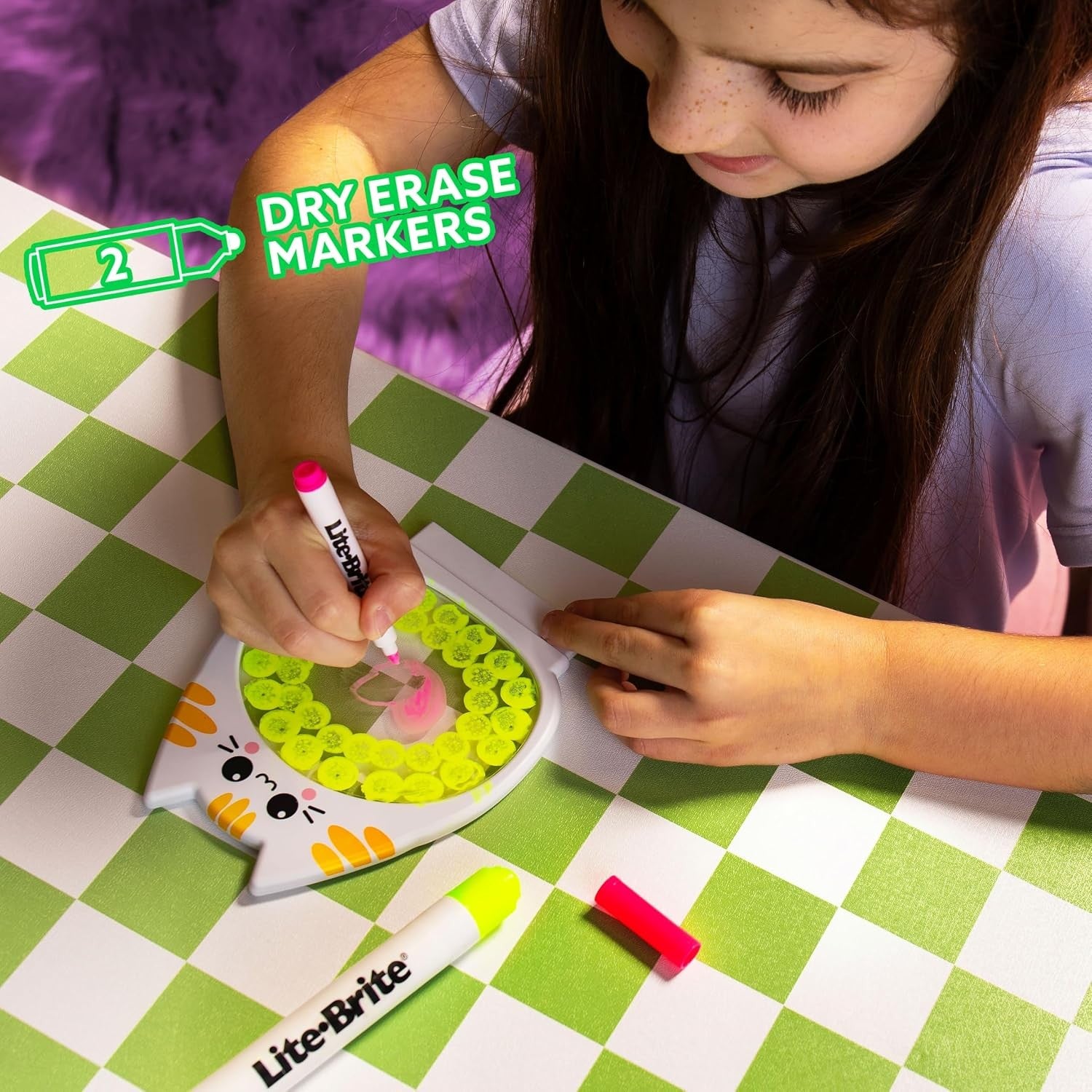 Basic Fun Lite-Brite Mini Glow Board