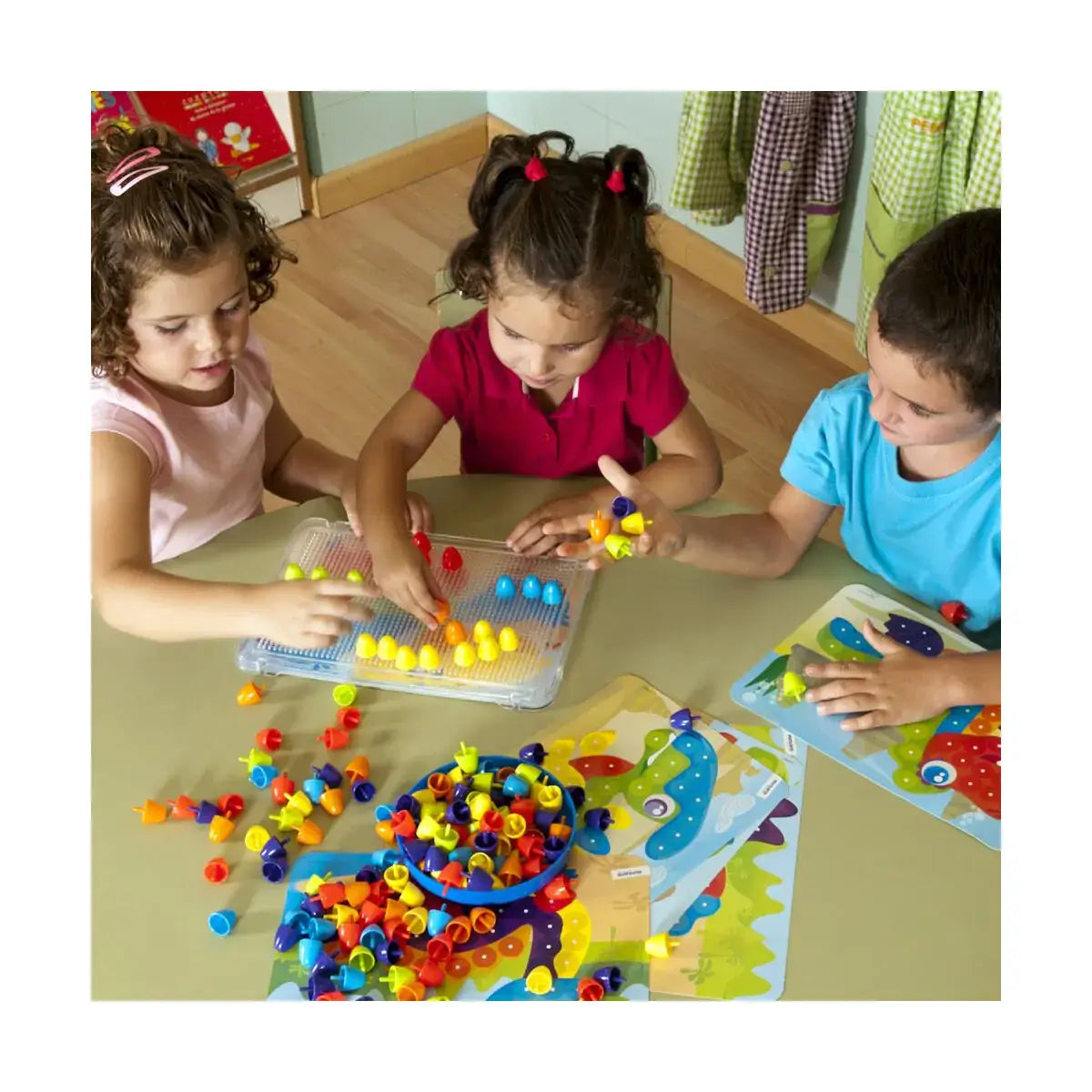 Miniland Pegs 20mm Pack Bright Colours