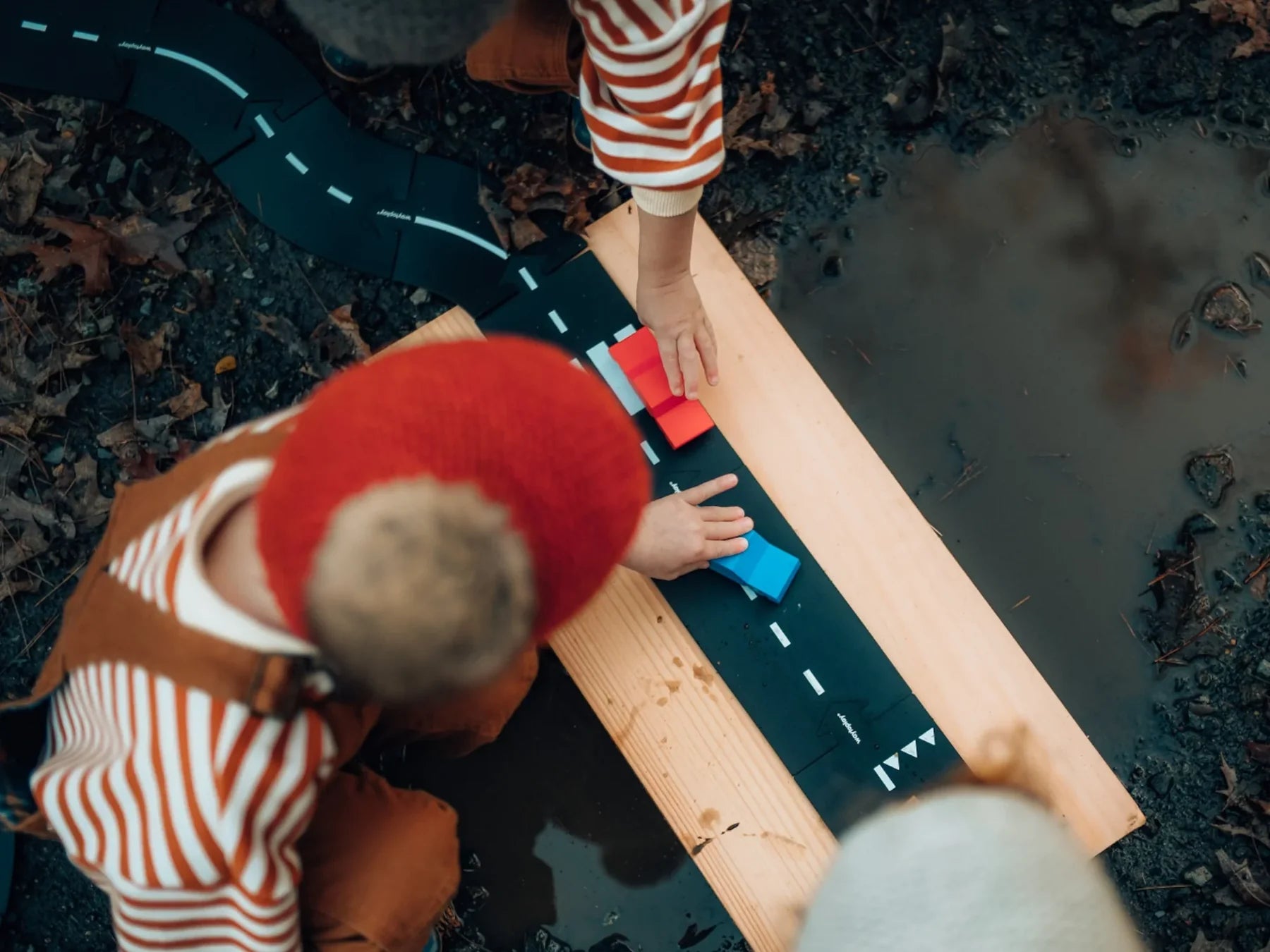 Way to play  King of the Road 2 cars