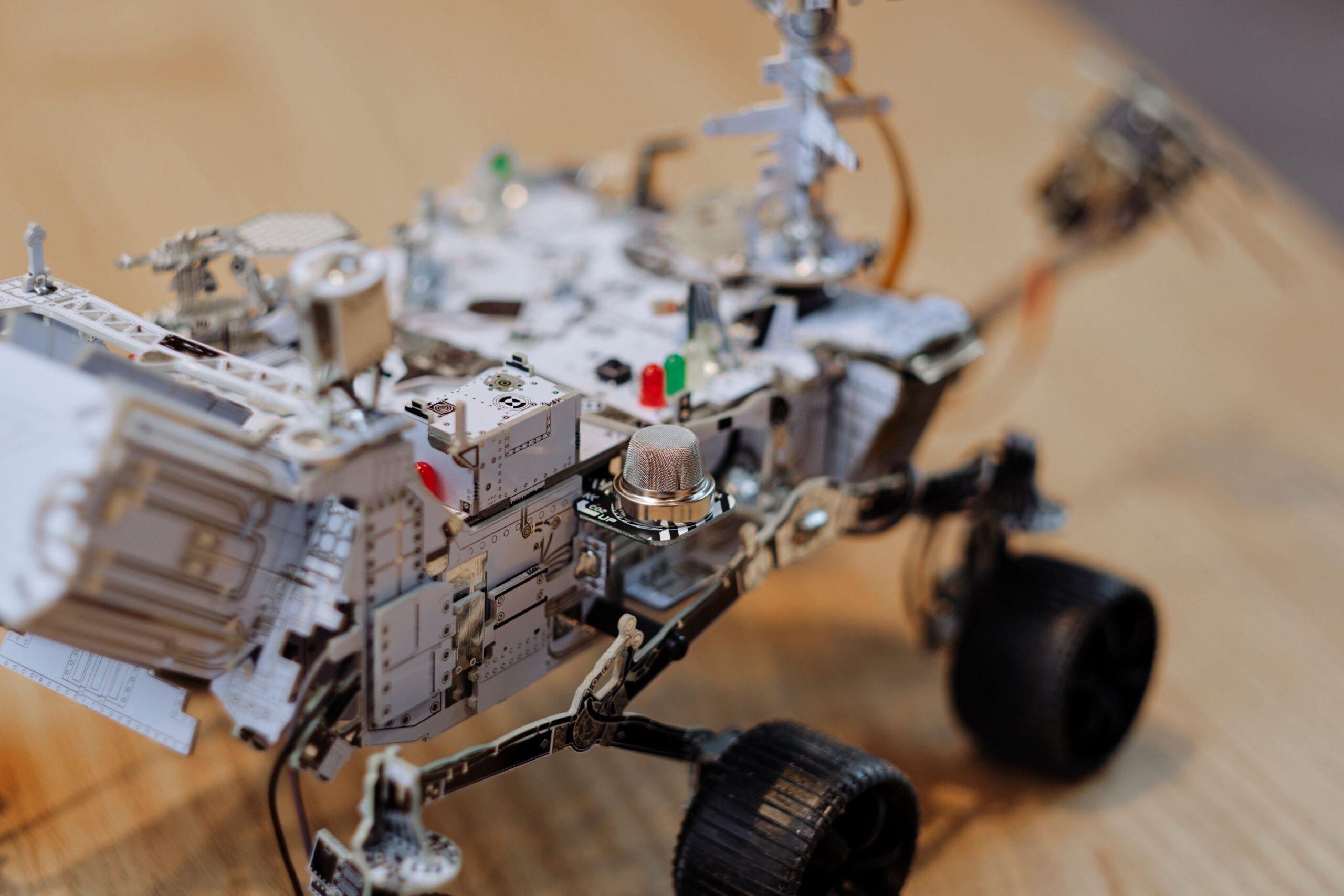 CircuitMess & Geek Club Ultimate Perseverance Space Rover