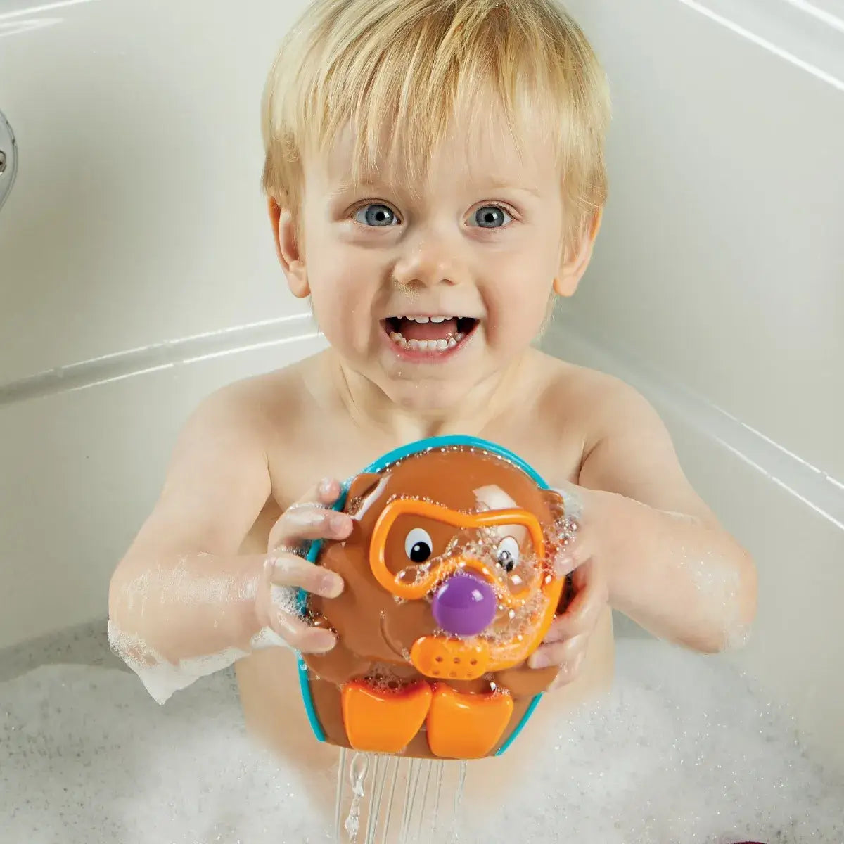 Motorized shop bath toys