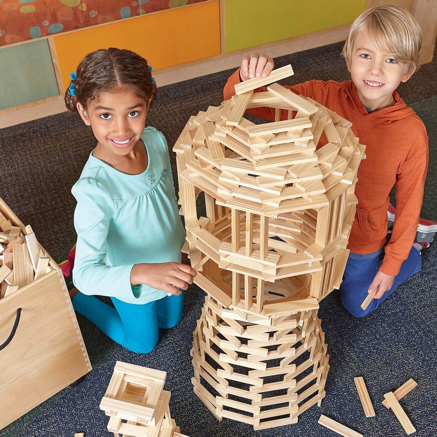 STEM KEVA Maple 1,000 Plank Classroom Set with Wooden  Storage Bin Primary School Engineering STEM SET