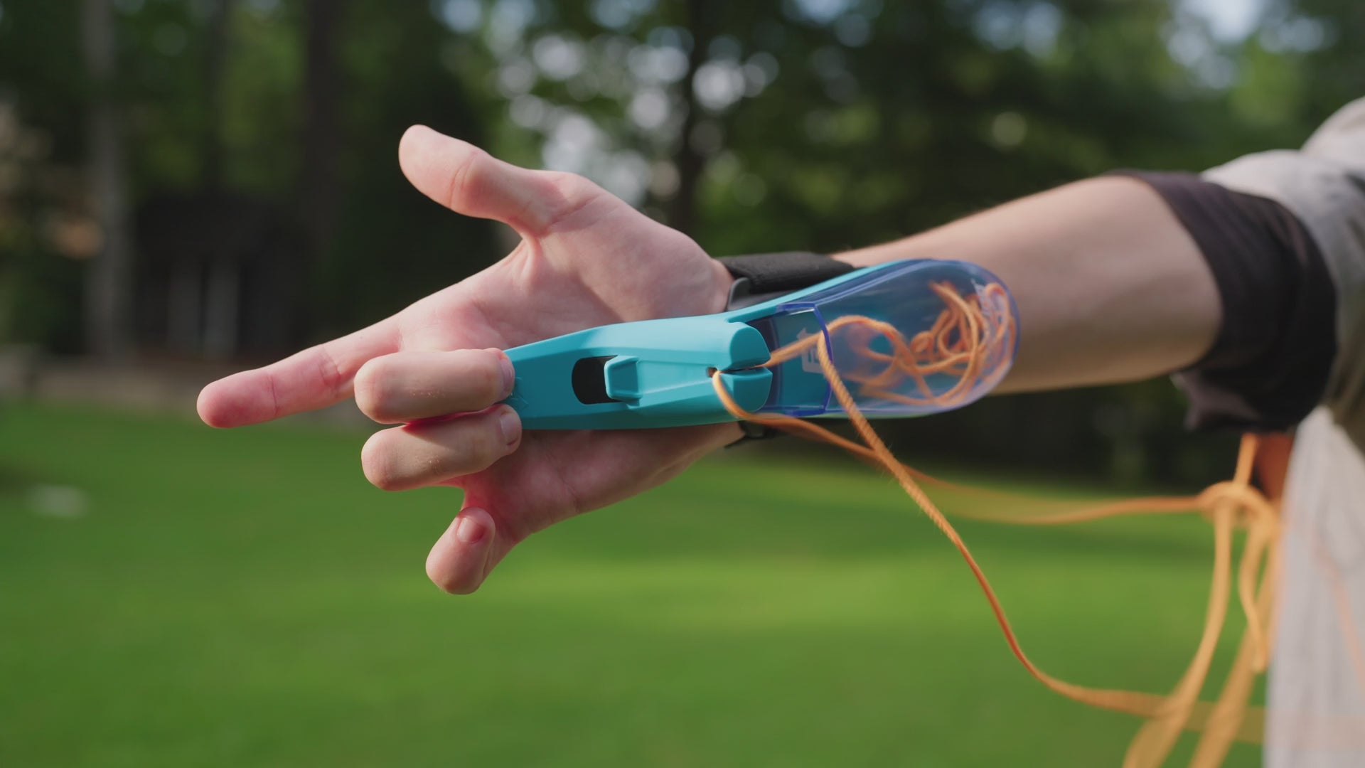 Zip String Aracna Glow in the Dark Web Shooter