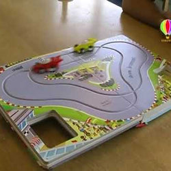 Usborne Wind-up Racing Cars