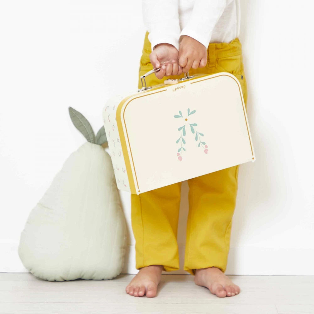 Shiny Grandma Dinette in case