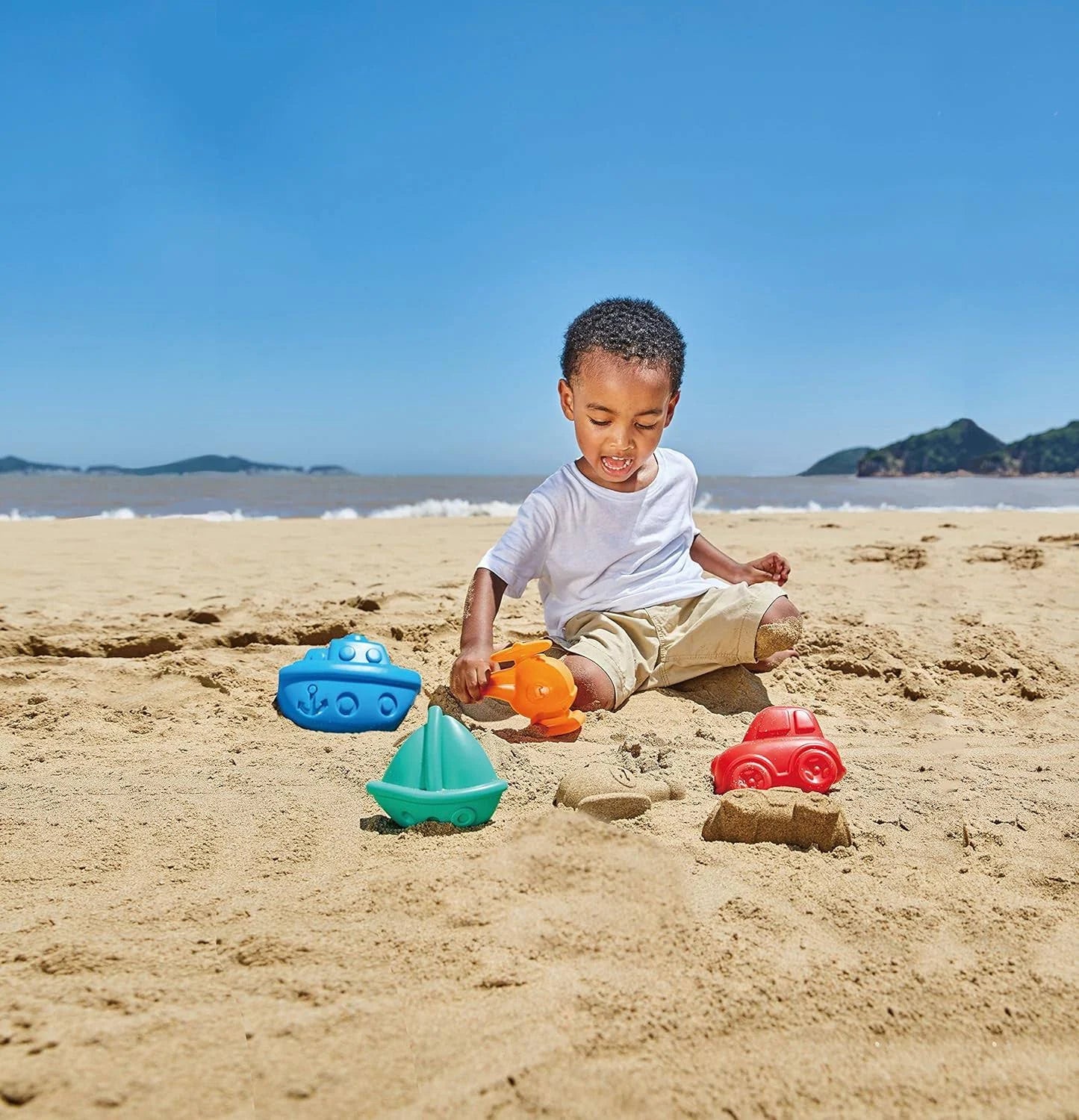 Travel Sand Mold Set Hape
