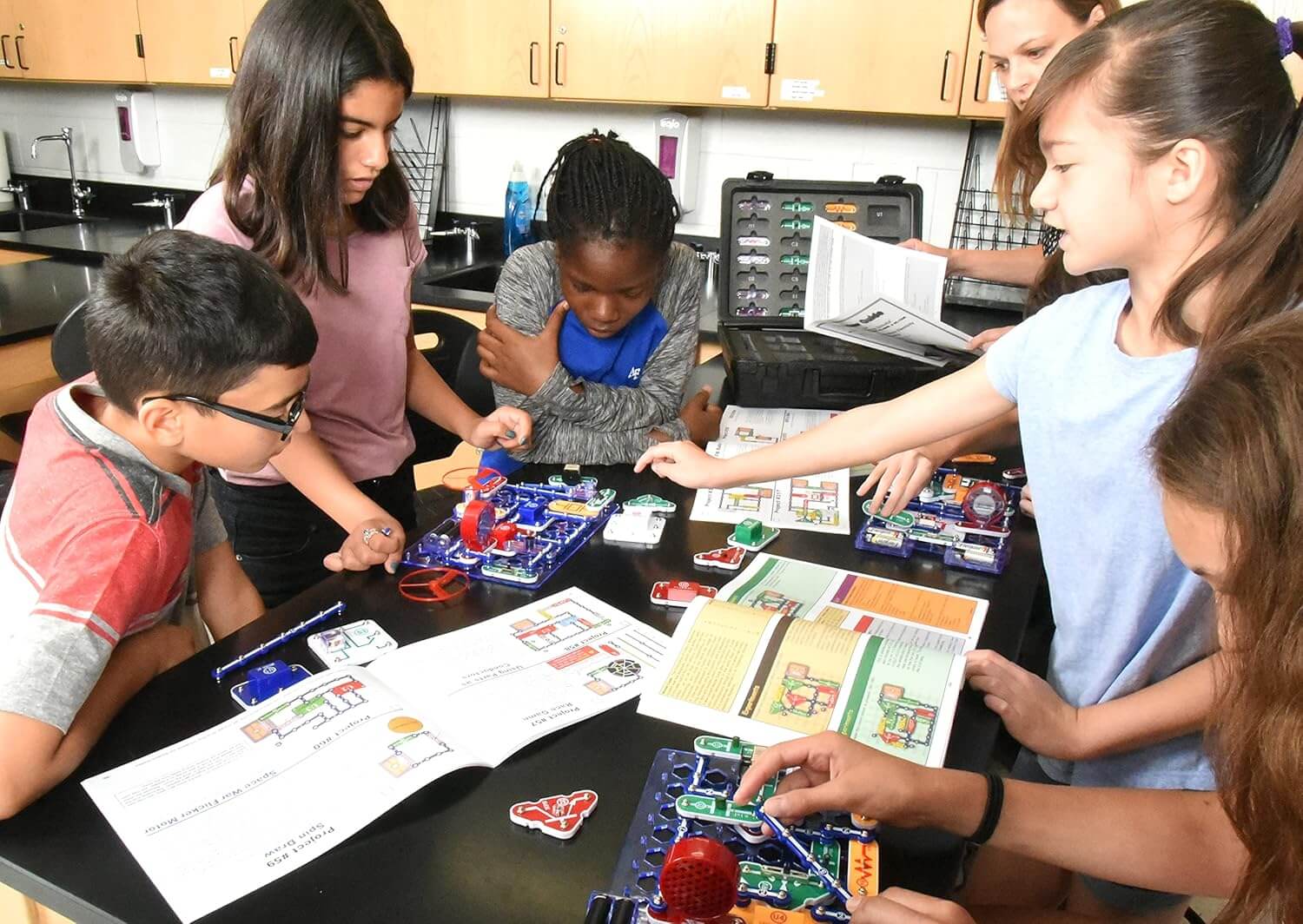 Snap Circuits – Educational Training Program